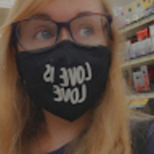 Meet your Posher, Chrissy